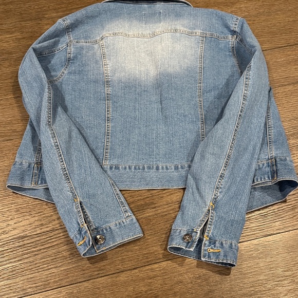 Classic Blue Denim Jacket - Picture 3 of 3